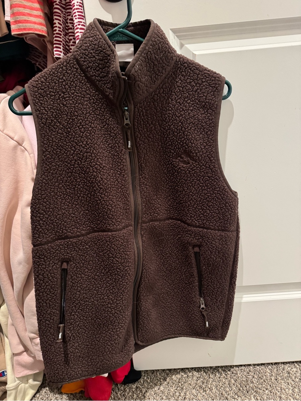 Brown Sherpa Zip-Up Fleece Vest Aritzia